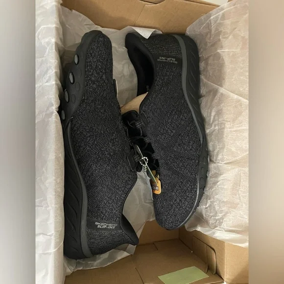 Skechers Breathe Easy Knitty Waves Hands Free Slip-ins Womens 7 Black (100762) - Picture 10 of 13